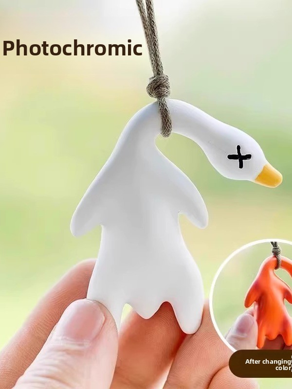 พวงกุญแจเป็ดย่างเปลี่ยนสีเมื่อ - Tech Keychain Accessories บทวิจารณ์และราคา